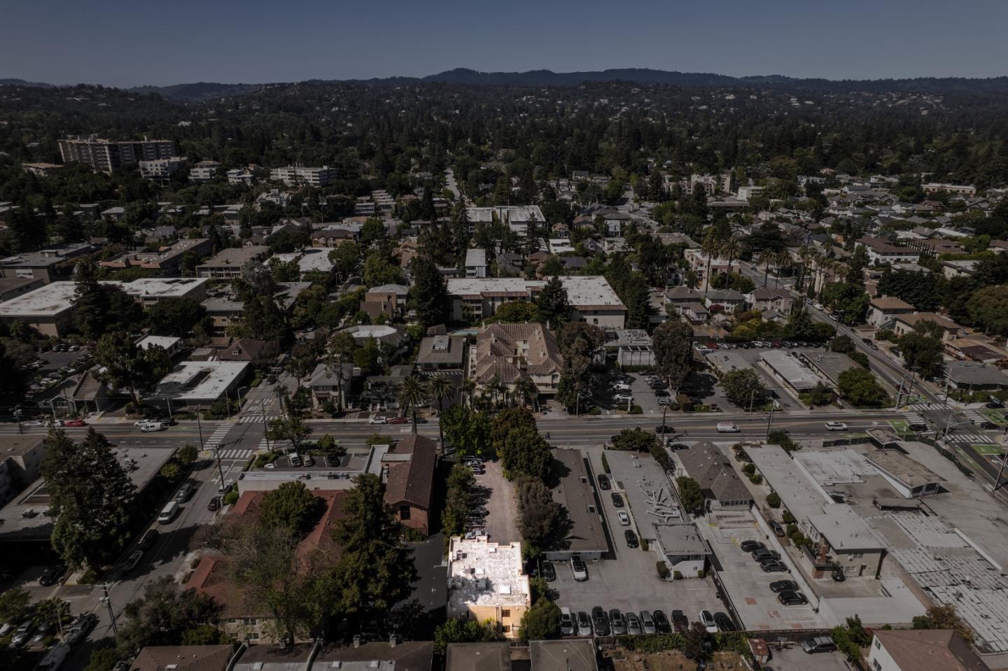 Detail Gallery Image 36 of 43 For 320 N San Mateo Dr #2,  San Mateo,  CA 94401 - – Beds | – Baths
