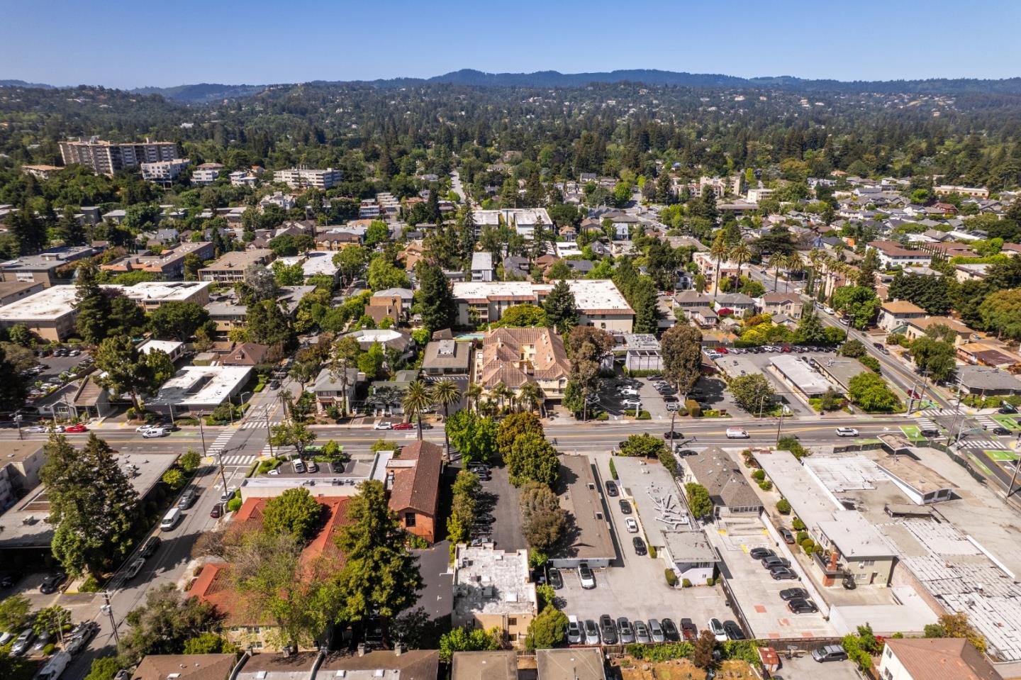 Detail Gallery Image 37 of 43 For 320 N San Mateo Dr #2,  San Mateo,  CA 94401 - – Beds | – Baths