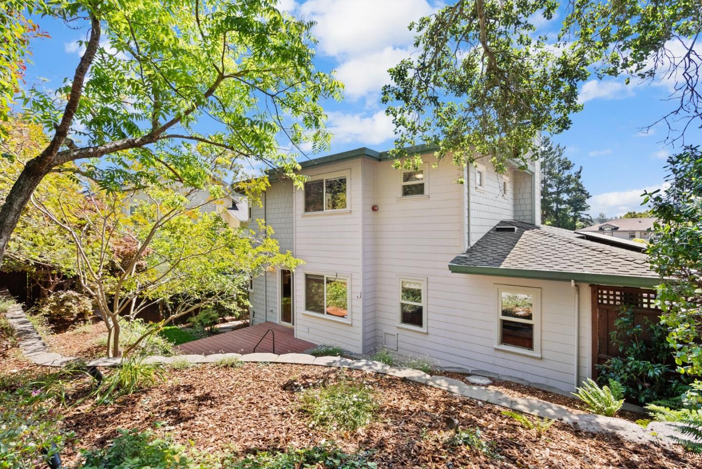 Detail Gallery Image 22 of 22 For 108 Misty Ct, Santa Cruz,  CA 95060 - 3 Beds | 3 Baths