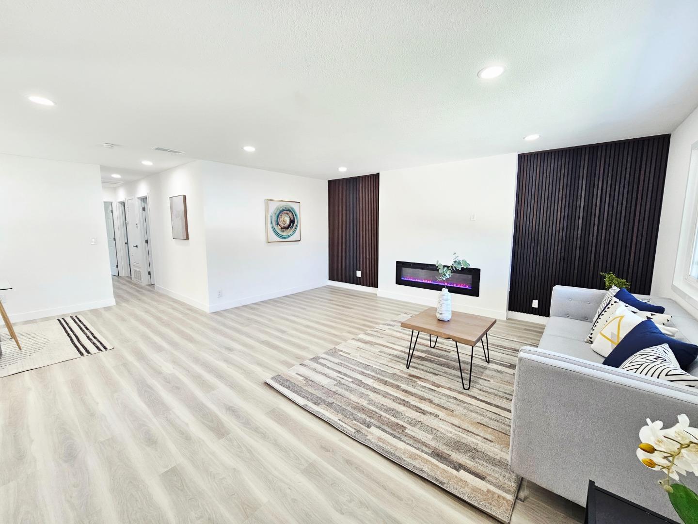 Detail Gallery Image 20 of 54 For 504 Beth Dr, San Jose,  CA 95111 - 3 Beds | 2 Baths
