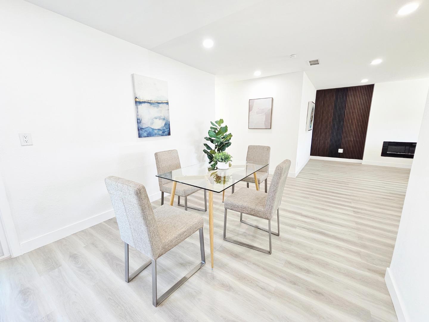 Detail Gallery Image 21 of 54 For 504 Beth Dr, San Jose,  CA 95111 - 3 Beds | 2 Baths