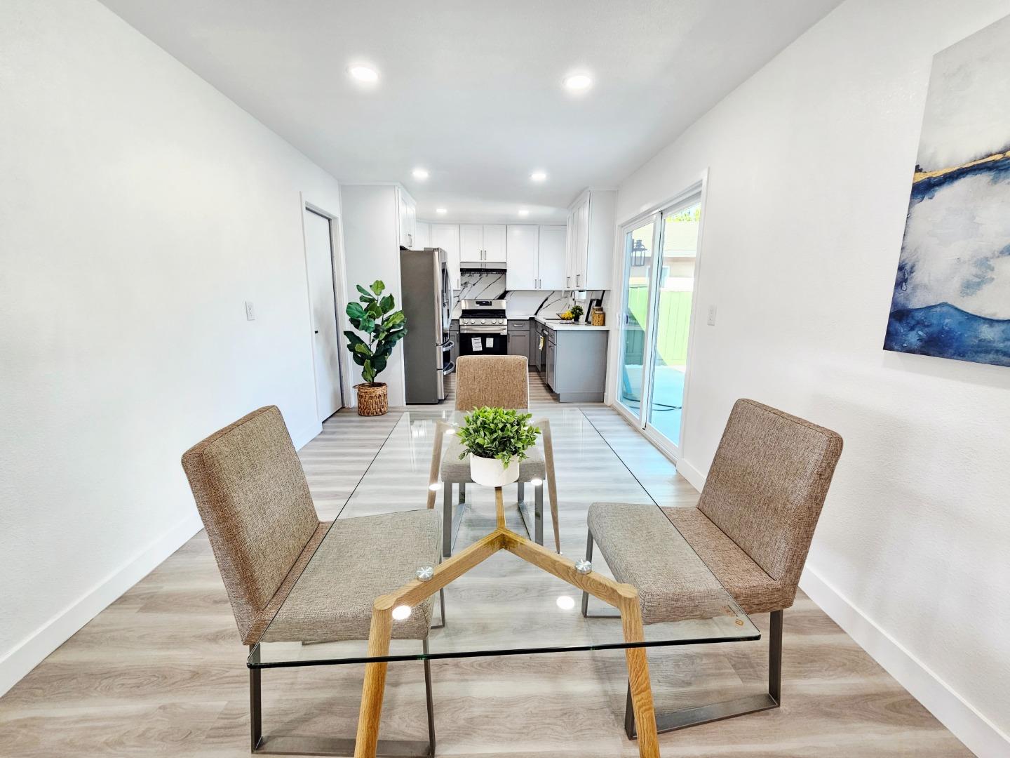 Detail Gallery Image 27 of 54 For 504 Beth Dr, San Jose,  CA 95111 - 3 Beds | 2 Baths
