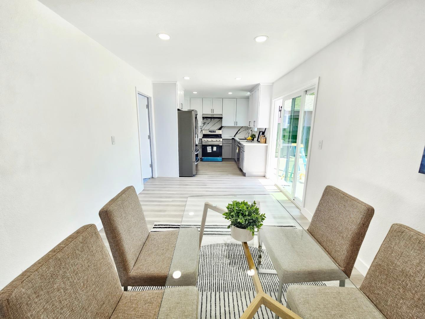 Detail Gallery Image 28 of 54 For 504 Beth Dr, San Jose,  CA 95111 - 3 Beds | 2 Baths