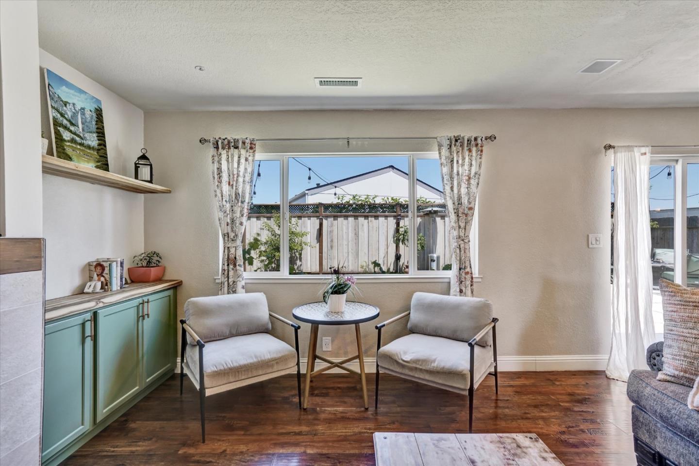 Detail Gallery Image 12 of 59 For 8100 Springdale Ct, Gilroy,  CA 95020 - 3 Beds | 2 Baths