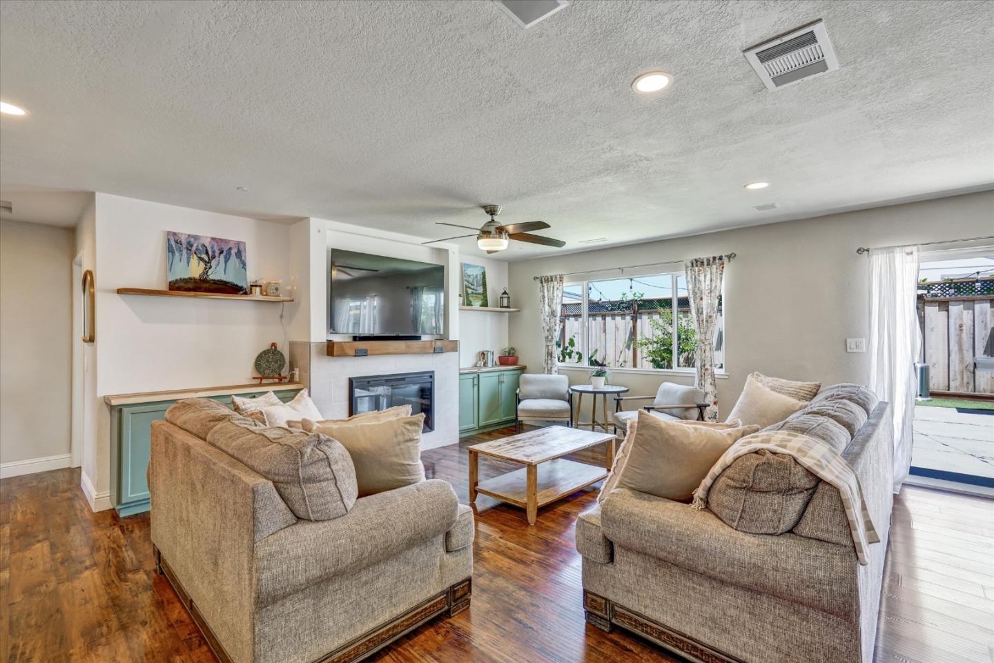 Detail Gallery Image 6 of 59 For 8100 Springdale Ct, Gilroy,  CA 95020 - 3 Beds | 2 Baths