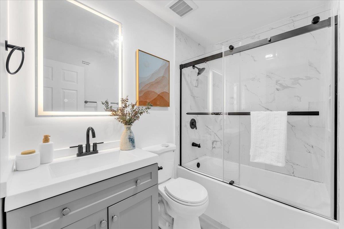 Detail Gallery Image 25 of 52 For 875 E Taylor St, San Jose,  CA 95112 - 4 Beds | 3/1 Baths