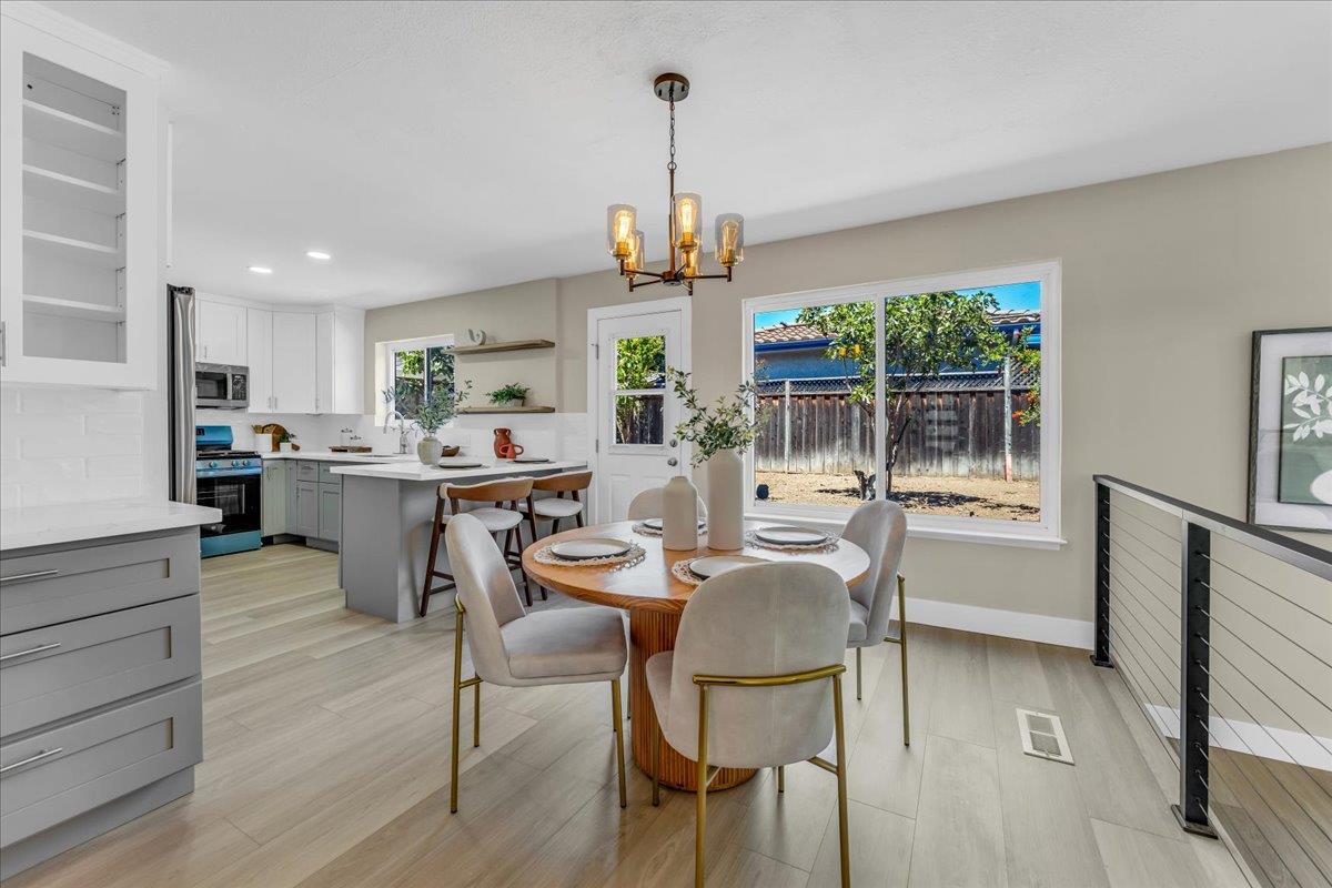 Detail Gallery Image 34 of 52 For 875 E Taylor St, San Jose,  CA 95112 - 4 Beds | 3/1 Baths