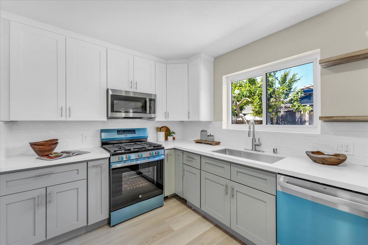 Detail Gallery Image 38 of 52 For 875 E Taylor St, San Jose,  CA 95112 - 4 Beds | 3/1 Baths