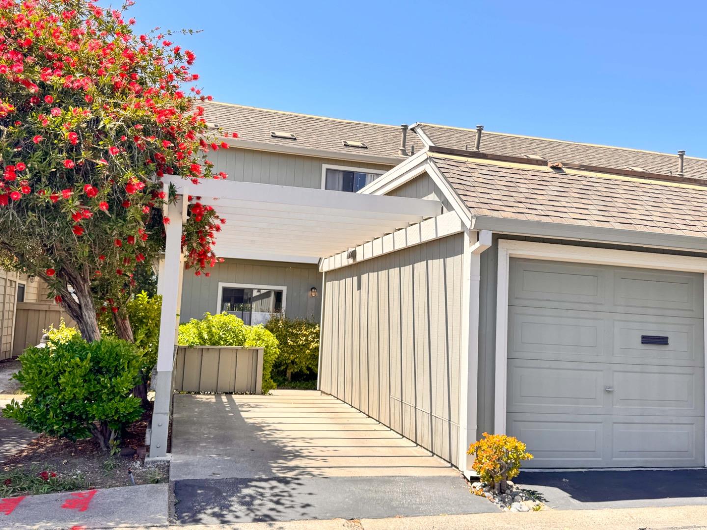 Detail Gallery Image 23 of 26 For 838 Andromeda Ln, Foster City,  CA 94404 - 3 Beds | 2/1 Baths
