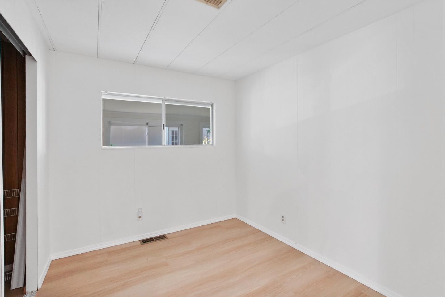 Detail Gallery Image 15 of 33 For 7 Seashell Cir #7,  Half Moon Bay,  CA 94019 - 2 Beds | 1 Baths