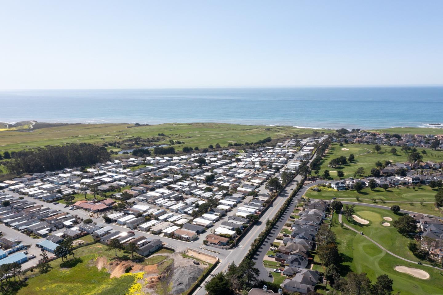 Detail Gallery Image 32 of 33 For 7 Seashell Cir #7,  Half Moon Bay,  CA 94019 - 2 Beds | 1 Baths