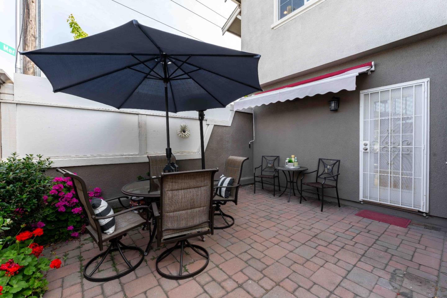 Detail Gallery Image 18 of 26 For 701 Paula Ct, San Jose,  CA 95126 - 2 Beds | 2/1 Baths