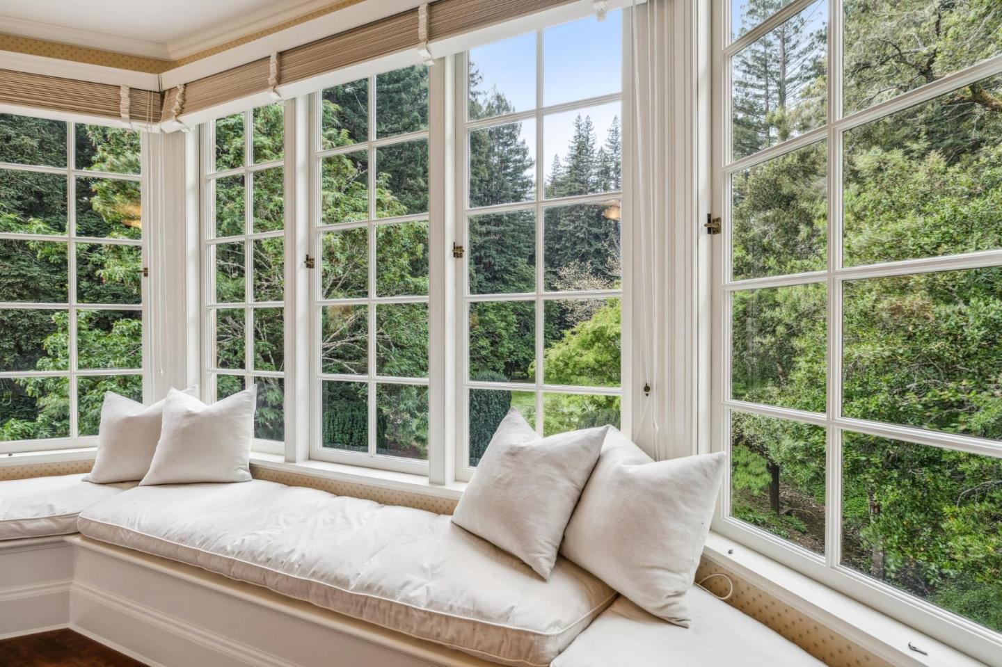 Detail Gallery Image 37 of 79 For 100 Canada Rd, Woodside,  CA 94062 - 6 Beds | 4/3 Baths