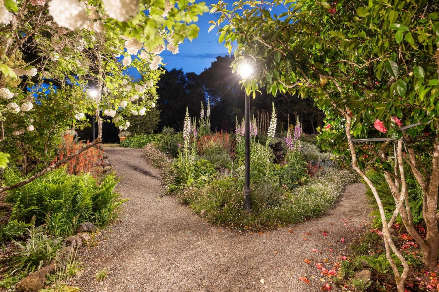 Detail Gallery Image 78 of 79 For 100 Canada Rd, Woodside,  CA 94062 - 6 Beds | 4/3 Baths