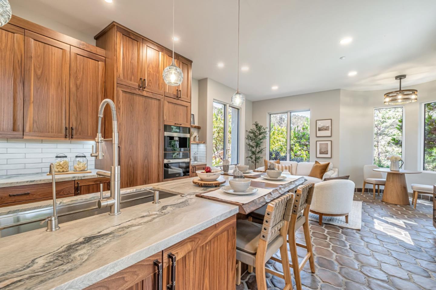 Detail Gallery Image 10 of 51 For 125 Zanzibar Dr, Aptos,  CA 95003 - 3 Beds | 3 Baths