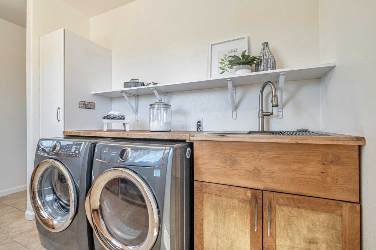 Detail Gallery Image 42 of 51 For 125 Zanzibar Dr, Aptos,  CA 95003 - 3 Beds | 3 Baths