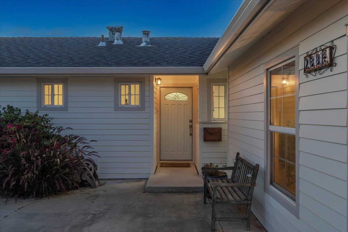Detail Gallery Image 4 of 48 For 2884 Lexford Ave, San Jose,  CA 95124 - 4 Beds | 2 Baths