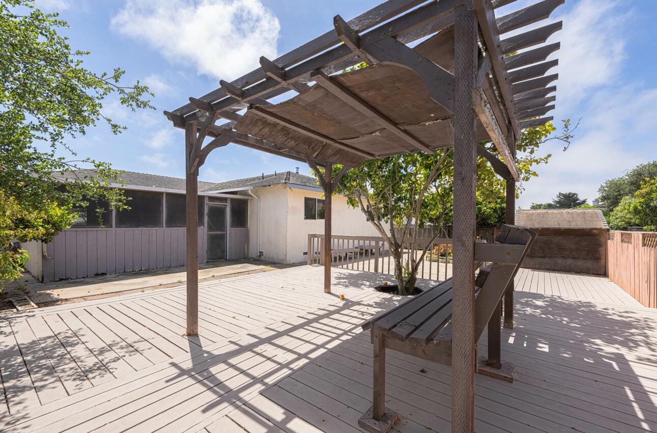 Detail Gallery Image 36 of 44 For 3139 Crestview Ct, Marina,  CA 93933 - 4 Beds | 2 Baths