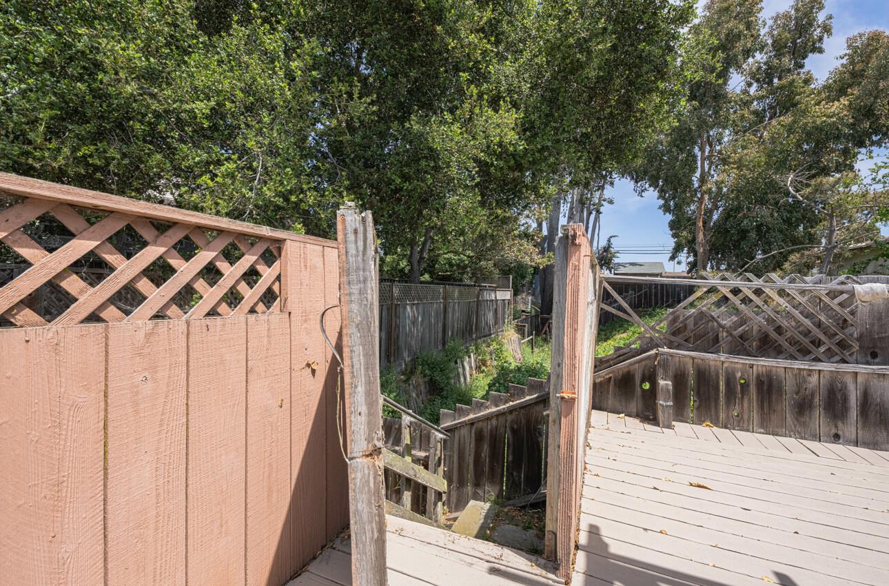 Detail Gallery Image 37 of 44 For 3139 Crestview Ct, Marina,  CA 93933 - 4 Beds | 2 Baths