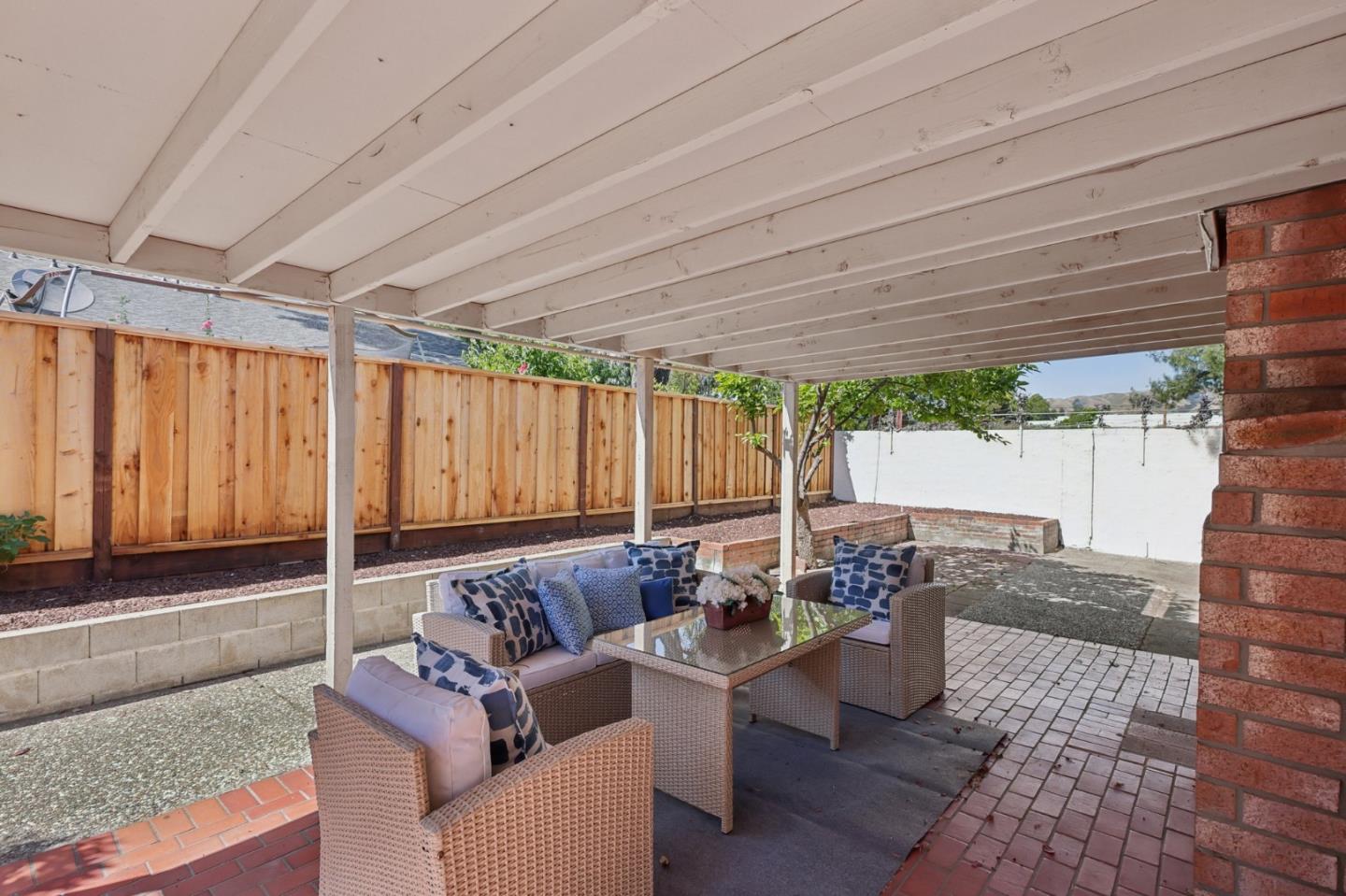 Detail Gallery Image 40 of 61 For 1720 Pine Hollow Cir, San Jose,  CA 95133 - 6 Beds | 3 Baths