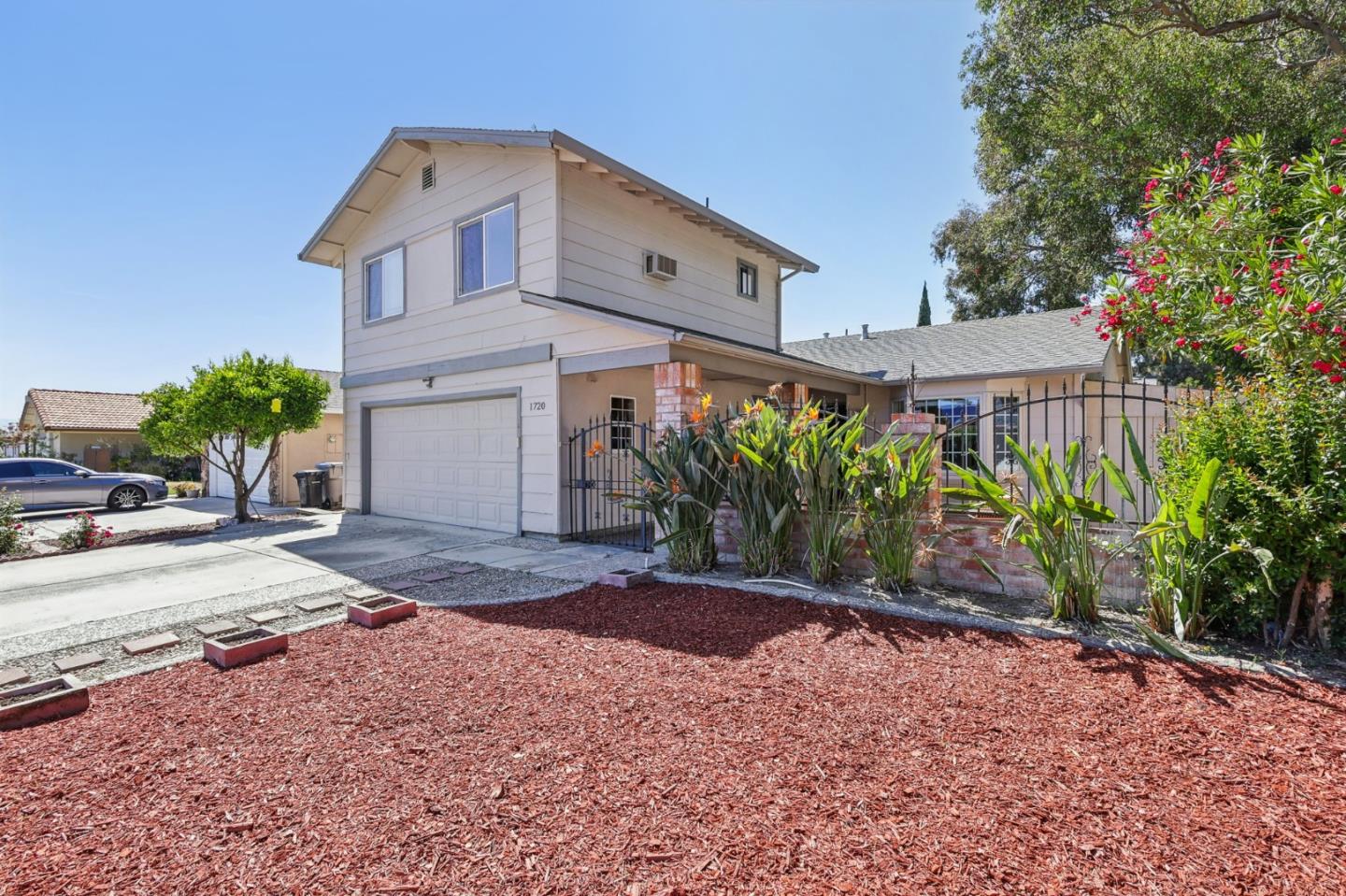 Detail Gallery Image 47 of 61 For 1720 Pine Hollow Cir, San Jose,  CA 95133 - 6 Beds | 3 Baths