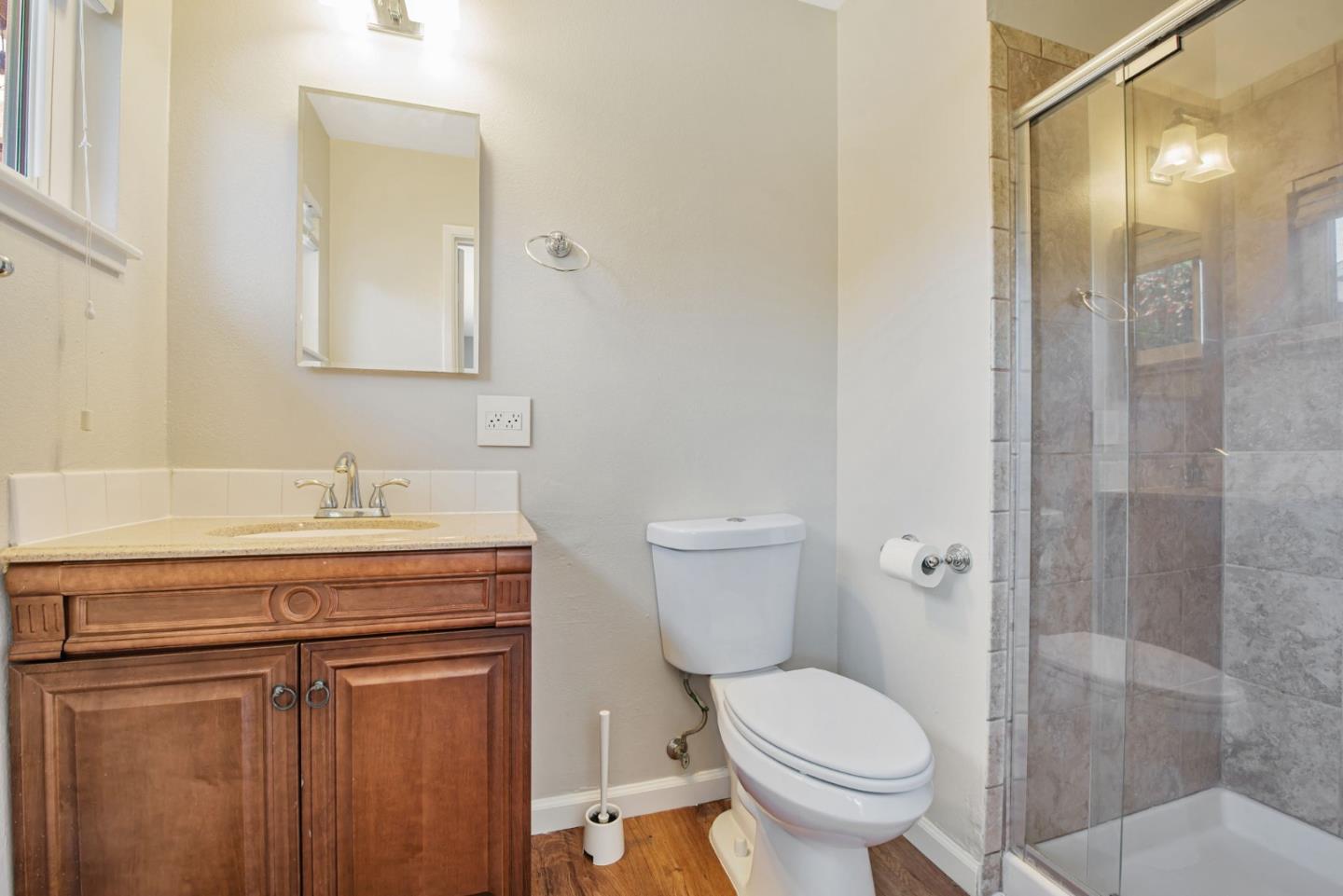Detail Gallery Image 15 of 29 For 4070 Ross Ave, San Jose,  CA 95124 - 4 Beds | 2 Baths