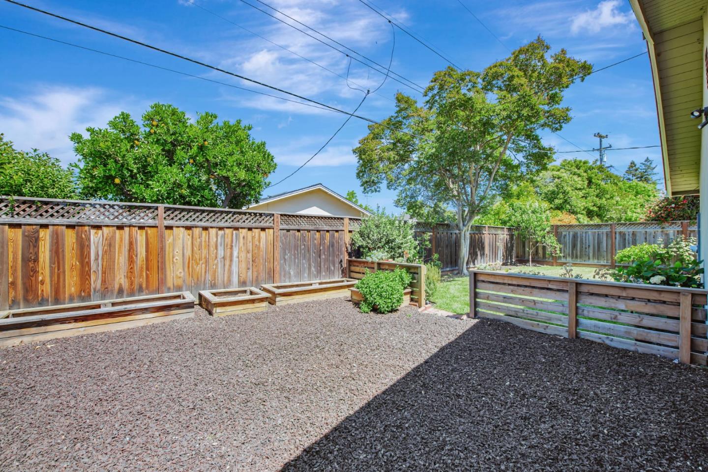 Detail Gallery Image 26 of 29 For 4070 Ross Ave, San Jose,  CA 95124 - 4 Beds | 2 Baths
