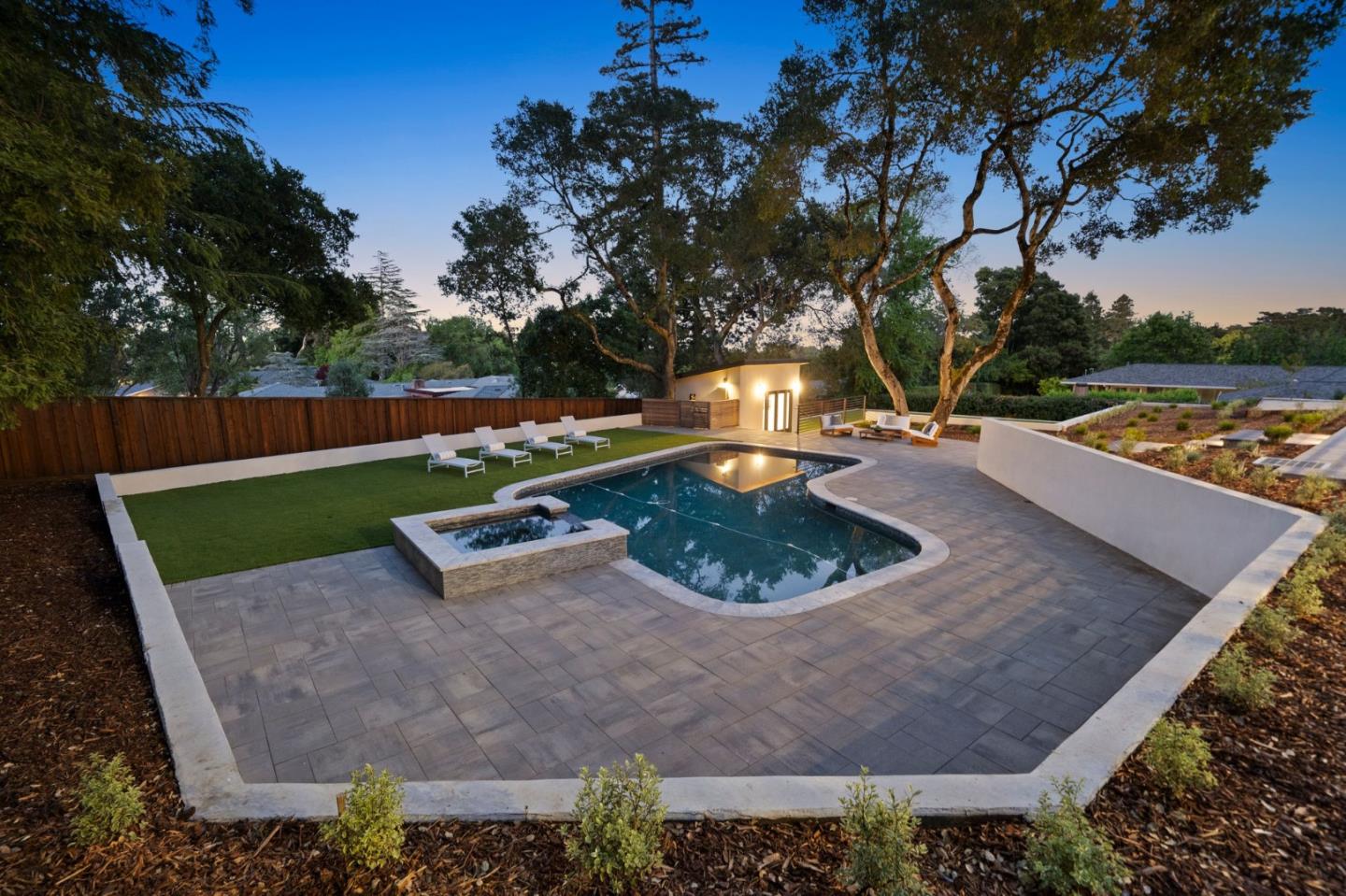 Detail Gallery Image 115 of 124 For 510 Darrell Rd, Hillsborough,  CA 94010 - 5 Beds | 5/1 Baths
