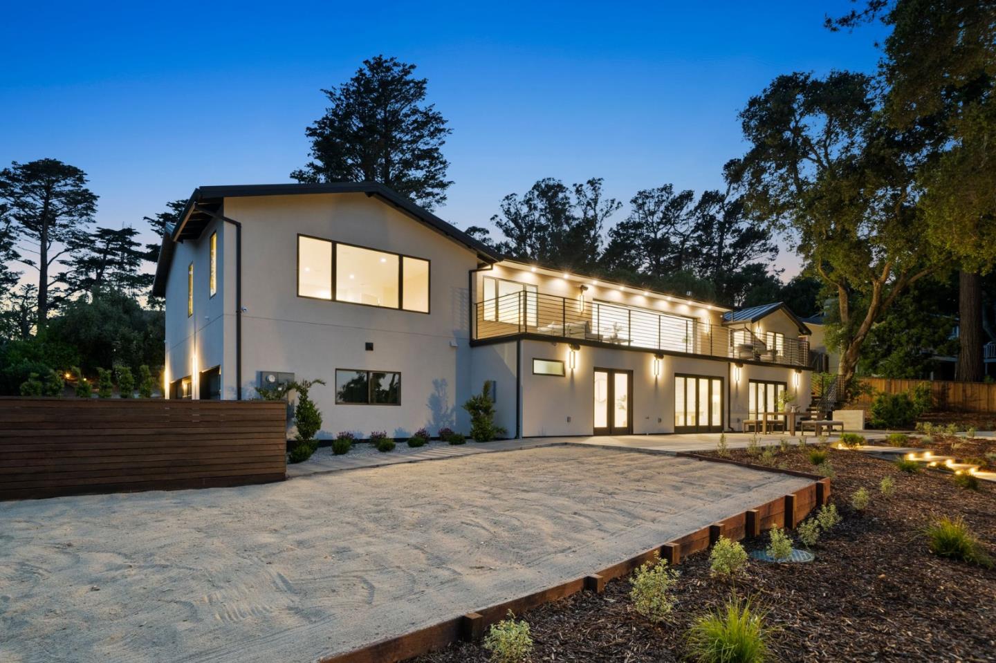 Detail Gallery Image 118 of 124 For 510 Darrell Rd, Hillsborough,  CA 94010 - 5 Beds | 5/1 Baths