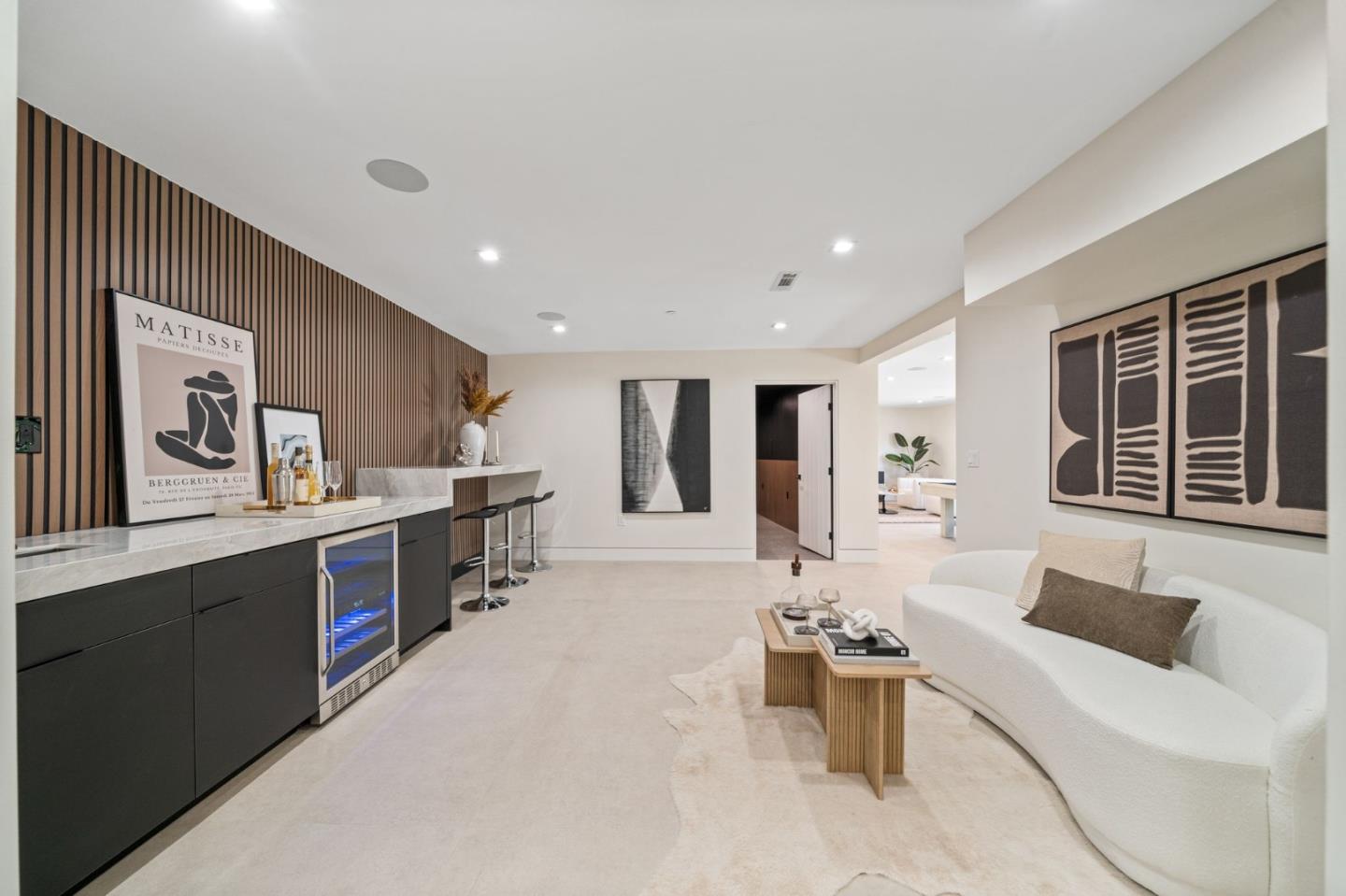 Detail Gallery Image 12 of 124 For 510 Darrell Rd, Hillsborough,  CA 94010 - 5 Beds | 5/1 Baths