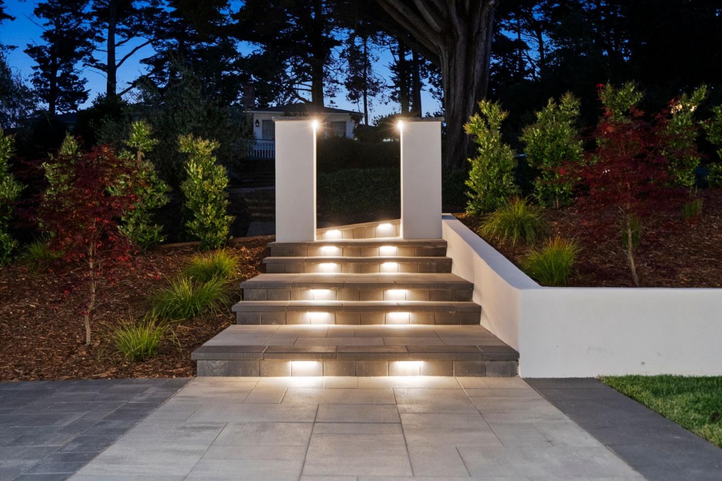 Detail Gallery Image 123 of 124 For 510 Darrell Rd, Hillsborough,  CA 94010 - 5 Beds | 5/1 Baths