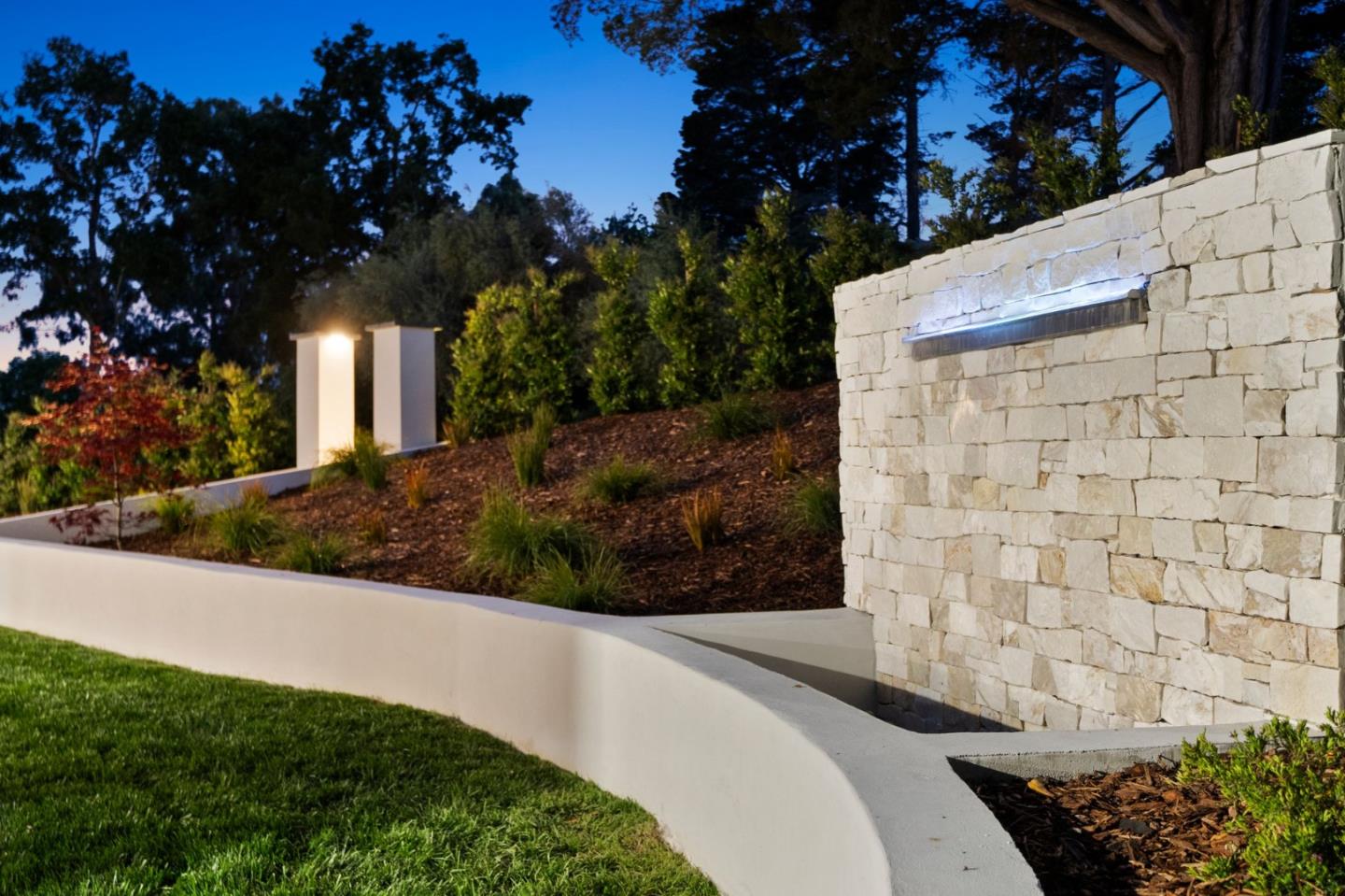 Detail Gallery Image 124 of 124 For 510 Darrell Rd, Hillsborough,  CA 94010 - 5 Beds | 5/1 Baths