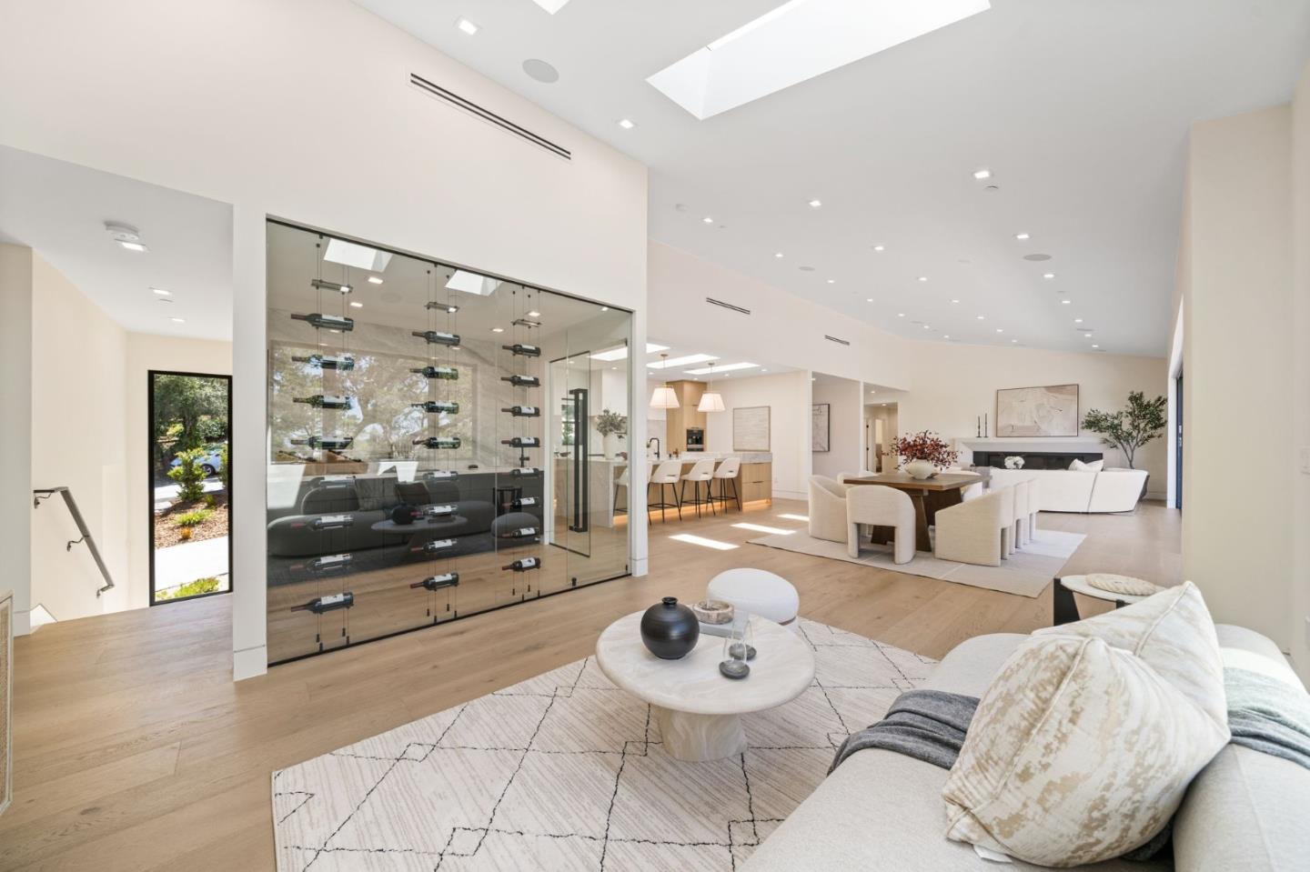 Detail Gallery Image 3 of 124 For 510 Darrell Rd, Hillsborough,  CA 94010 - 5 Beds | 5/1 Baths