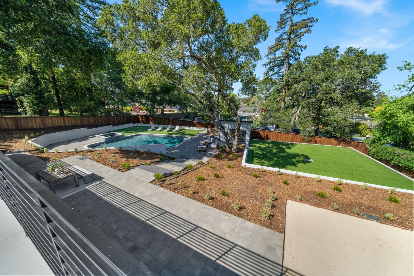 Detail Gallery Image 40 of 124 For 510 Darrell Rd, Hillsborough,  CA 94010 - 5 Beds | 5/1 Baths
