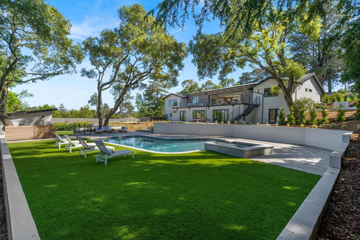 Detail Gallery Image 41 of 124 For 510 Darrell Rd, Hillsborough,  CA 94010 - 5 Beds | 5/1 Baths