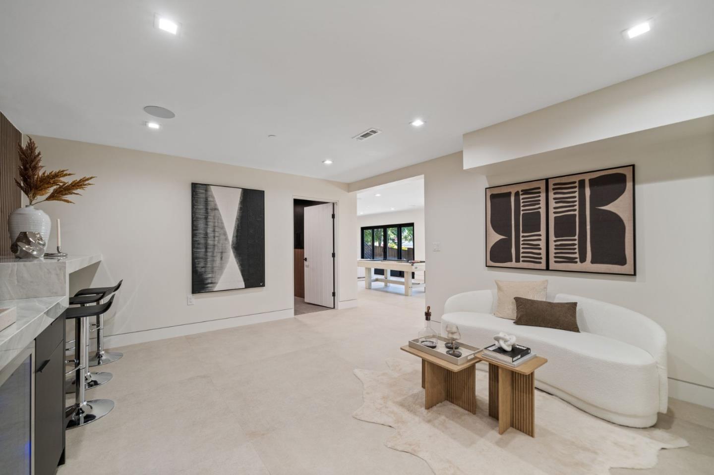 Detail Gallery Image 45 of 124 For 510 Darrell Rd, Hillsborough,  CA 94010 - 5 Beds | 5/1 Baths