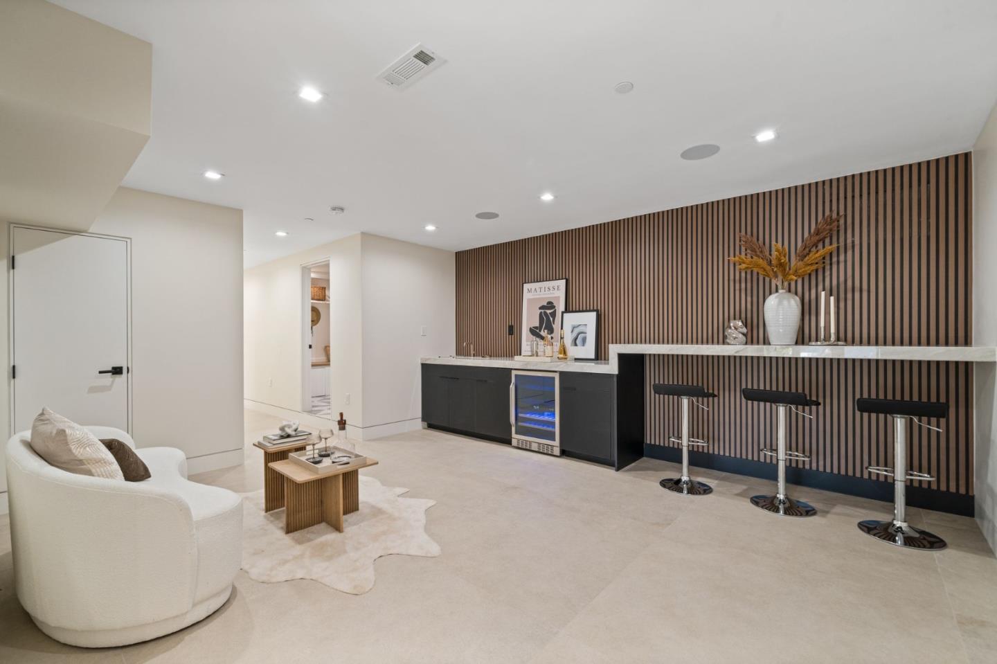 Detail Gallery Image 47 of 124 For 510 Darrell Rd, Hillsborough,  CA 94010 - 5 Beds | 5/1 Baths