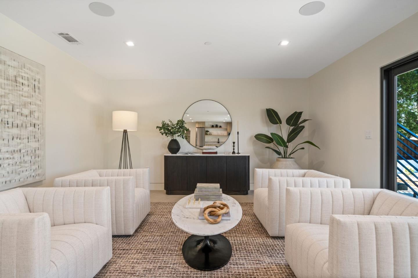 Detail Gallery Image 53 of 124 For 510 Darrell Rd, Hillsborough,  CA 94010 - 5 Beds | 5/1 Baths