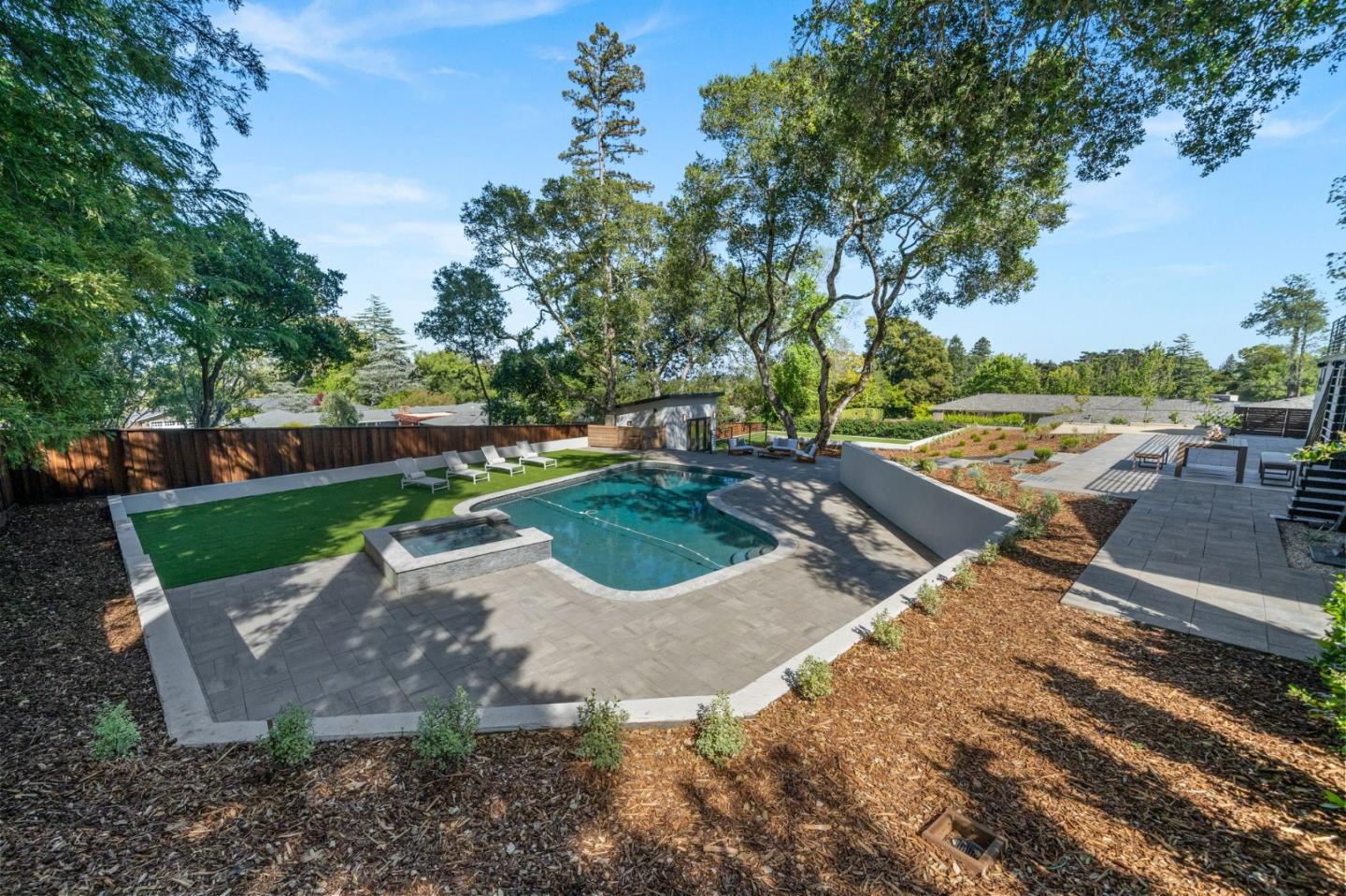 Detail Gallery Image 61 of 124 For 510 Darrell Rd, Hillsborough,  CA 94010 - 5 Beds | 5/1 Baths