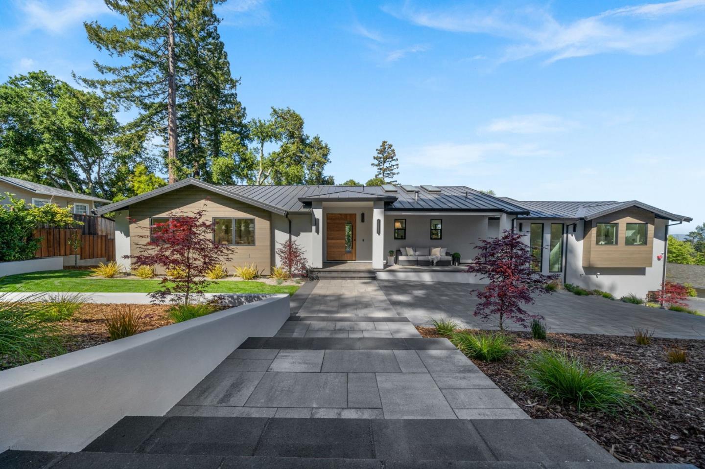 Detail Gallery Image 69 of 124 For 510 Darrell Rd, Hillsborough,  CA 94010 - 5 Beds | 5/1 Baths