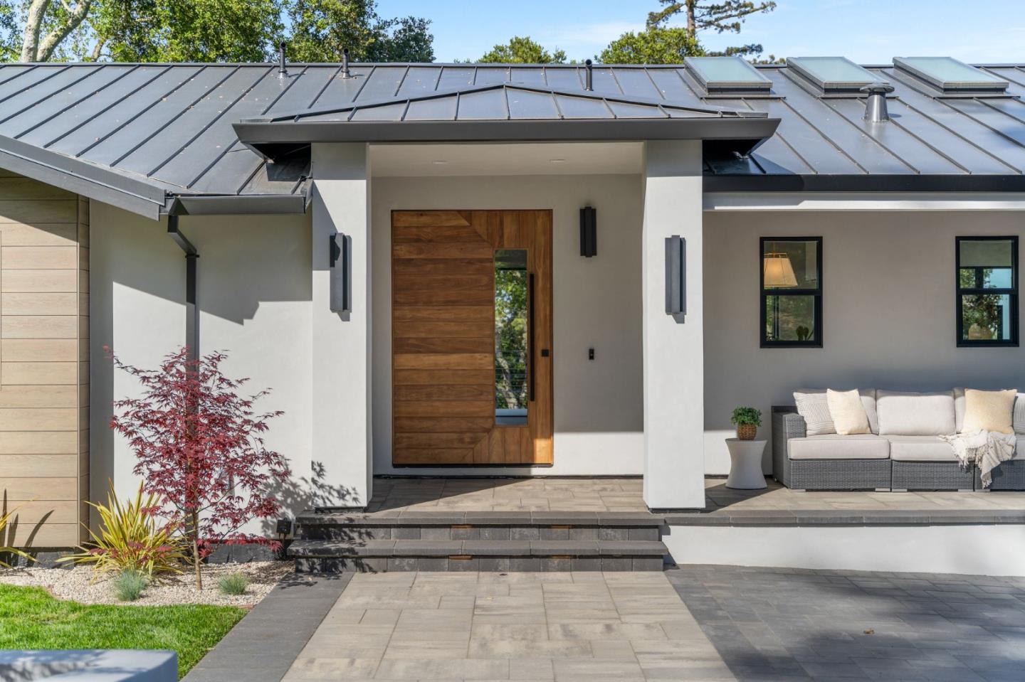 Detail Gallery Image 80 of 124 For 510 Darrell Rd, Hillsborough,  CA 94010 - 5 Beds | 5/1 Baths