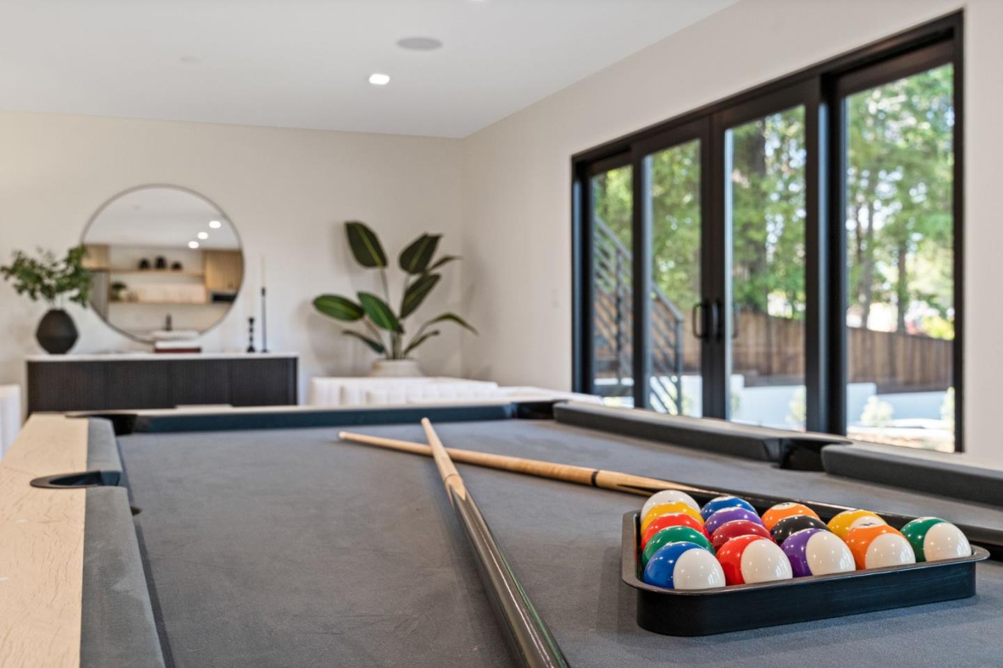 Detail Gallery Image 86 of 124 For 510 Darrell Rd, Hillsborough,  CA 94010 - 5 Beds | 5/1 Baths