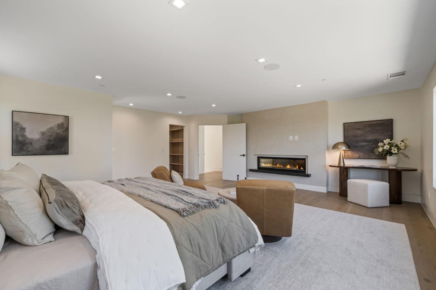 Detail Gallery Image 9 of 124 For 510 Darrell Rd, Hillsborough,  CA 94010 - 5 Beds | 5/1 Baths