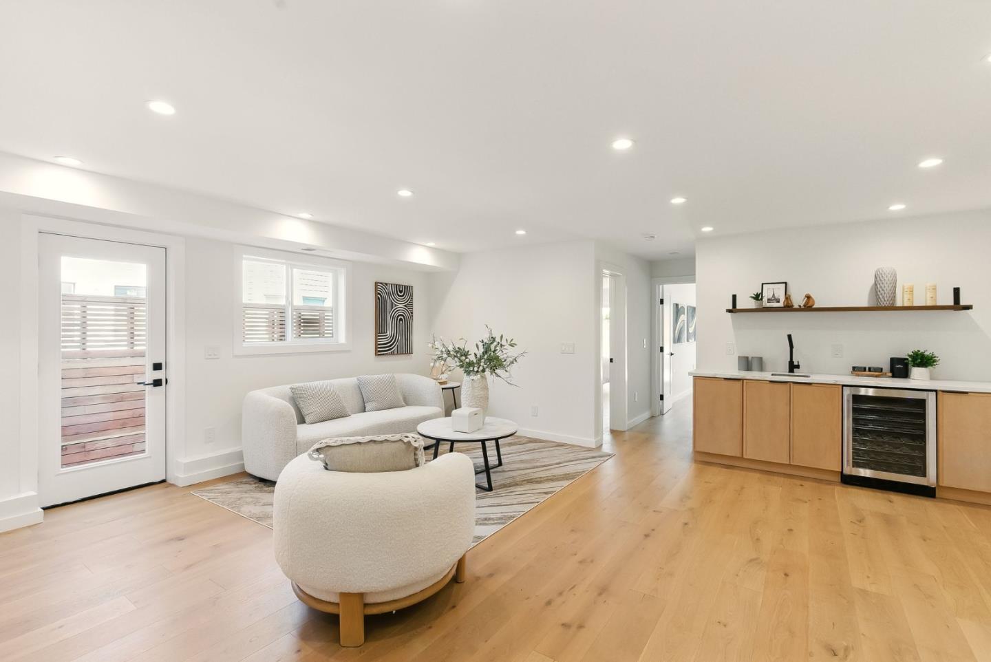 Detail Gallery Image 32 of 54 For 1530 Lawton St, San Francisco,  CA 94122 - 4 Beds | 4/1 Baths