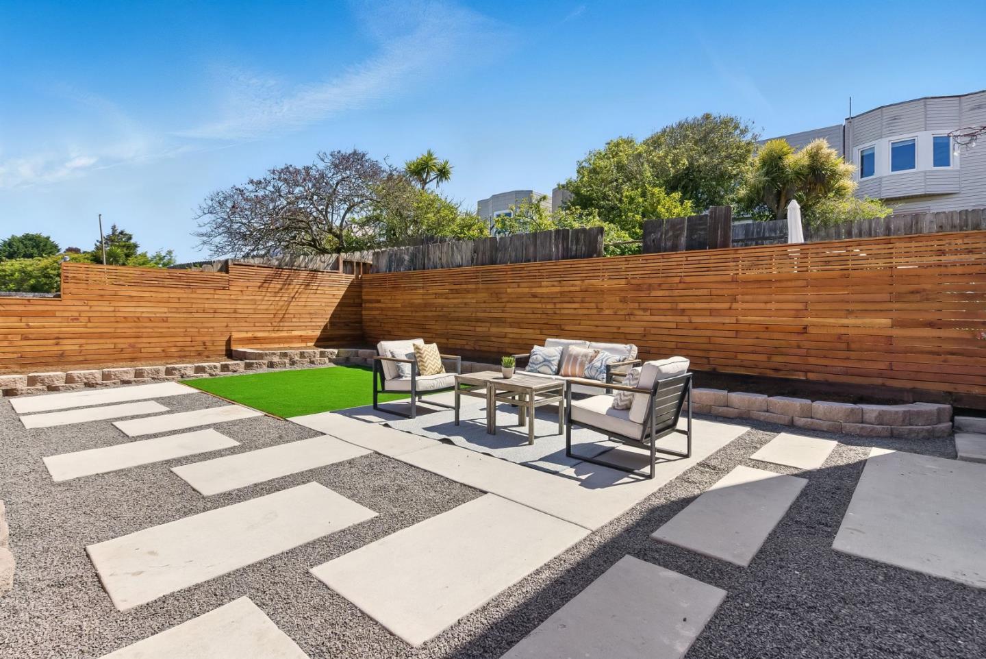 Detail Gallery Image 47 of 54 For 1530 Lawton St, San Francisco,  CA 94122 - 4 Beds | 4/1 Baths