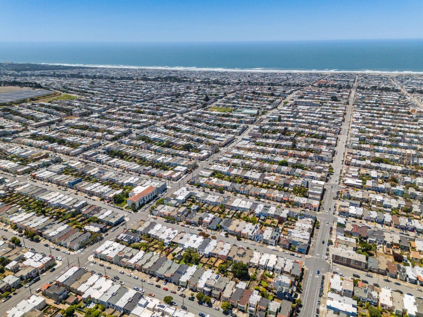 Detail Gallery Image 53 of 54 For 1530 Lawton St, San Francisco,  CA 94122 - 4 Beds | 4/1 Baths