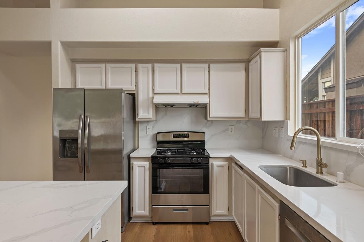 Detail Gallery Image 11 of 34 For 110 Walnut Meadows Ct, Oakley,  CA 94561 - 4 Beds | 2 Baths