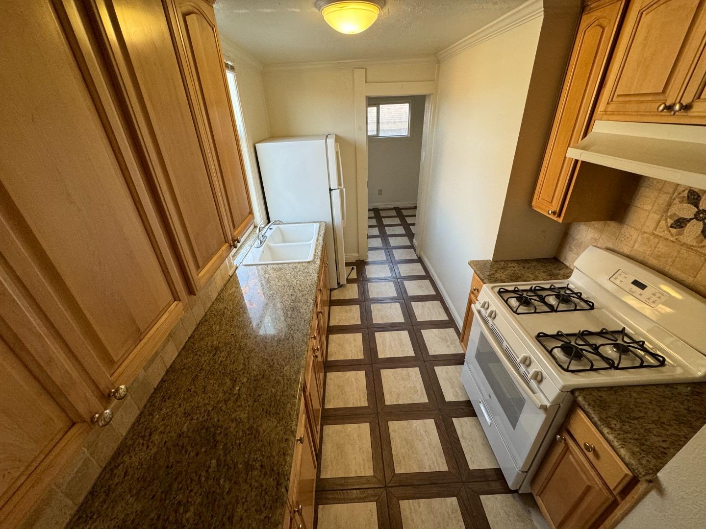 Detail Gallery Image 20 of 25 For 70 N 10th St, San Jose,  CA 95112 - – Beds | – Baths