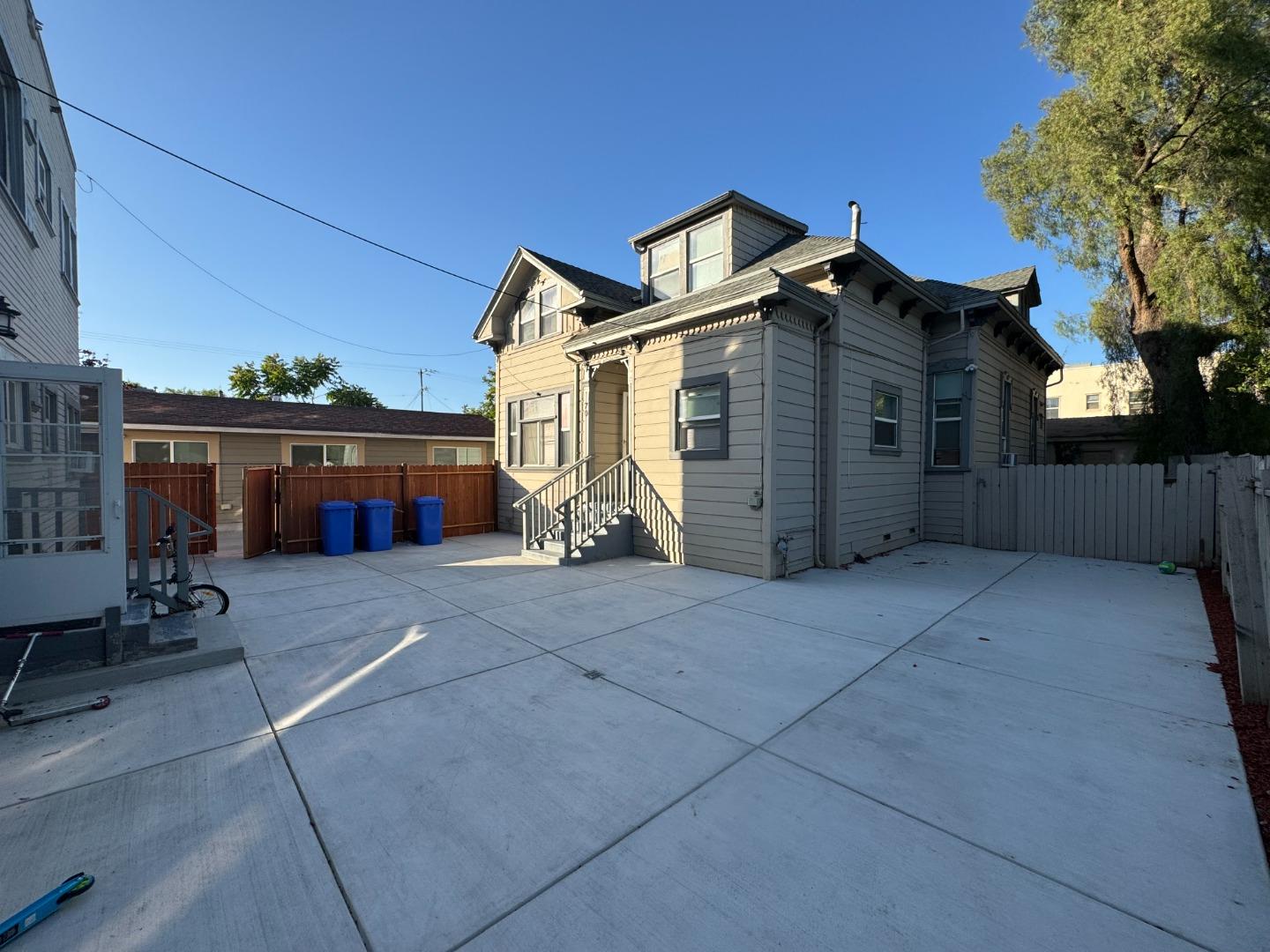 Detail Gallery Image 8 of 25 For 70 N 10th St, San Jose,  CA 95112 - – Beds | – Baths