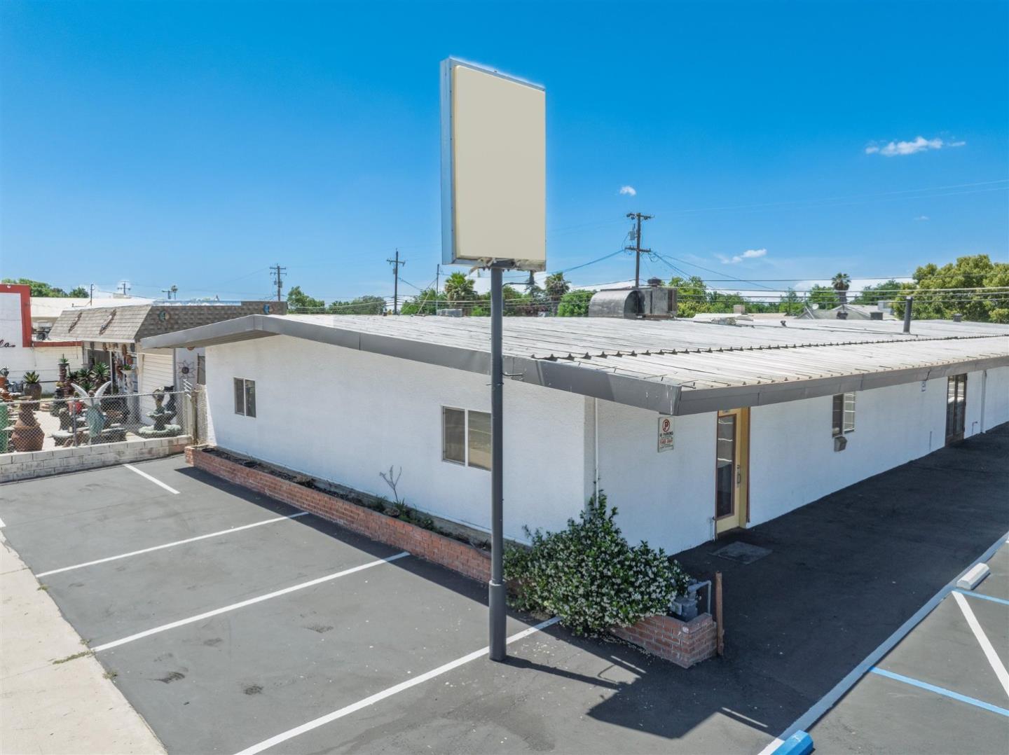 Detail Gallery Image 10 of 34 For 1312 Robertson Blvd, Chowchilla,  CA 93610 - – Beds | – Baths